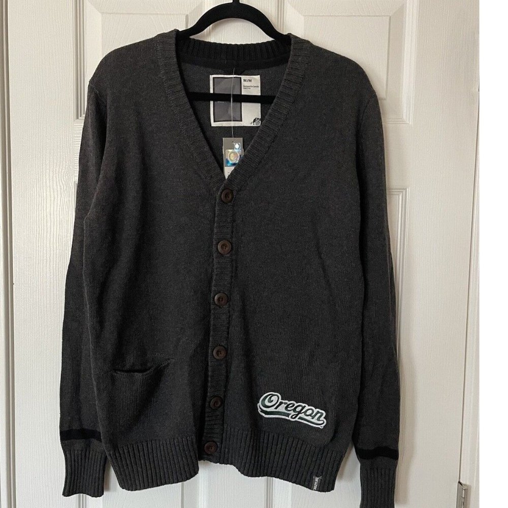 NWT Bruzer NCAA Oregon Ducks Button Down Cardigan - Medium